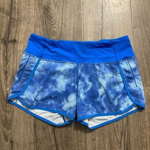 Lululemon shorts size 6